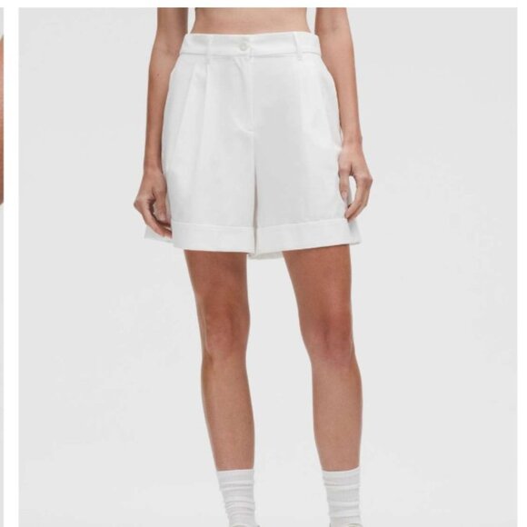 Lululemon LuluLinen High-Rise Short 6" White - Picture 1 of 3